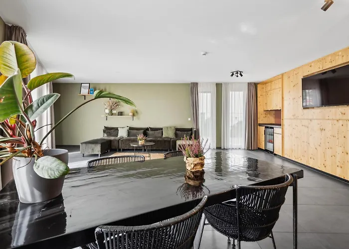 Arbio I & מלון פרייבורג